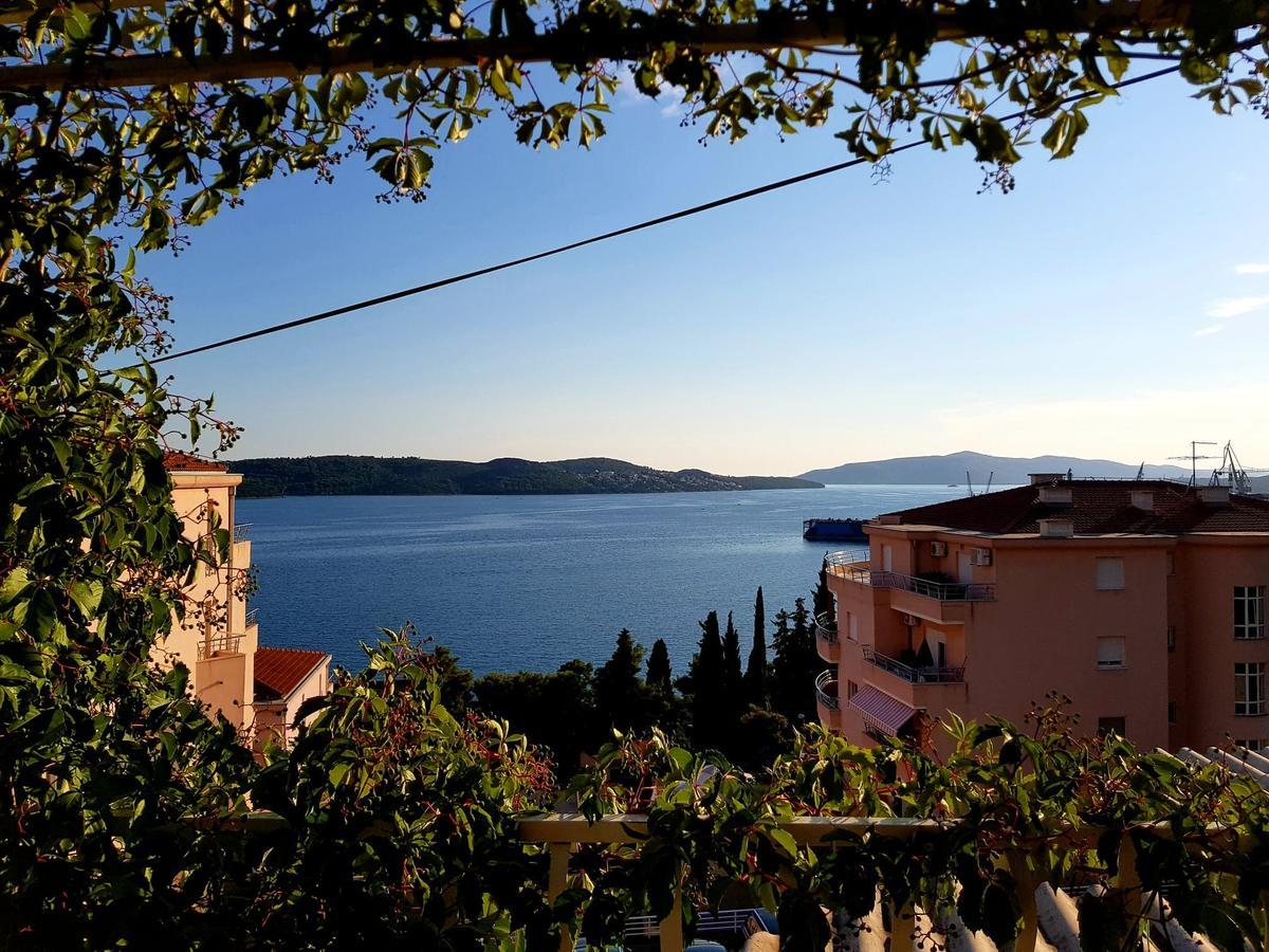 Adriatic Apartments Trogir Extérieur photo